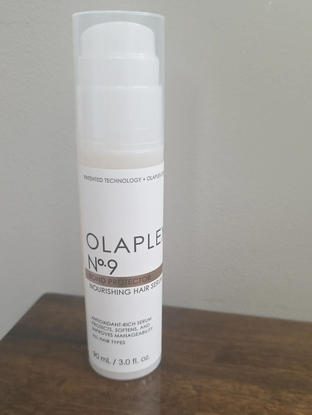 OLAPLEX No.9 Bond Protector Serum — White & Beige Bottle